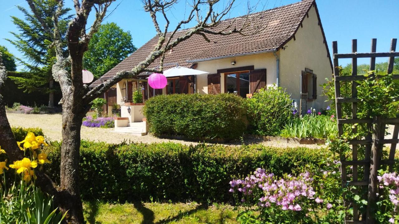 Le Cottage De Mae Seigy Exterior foto